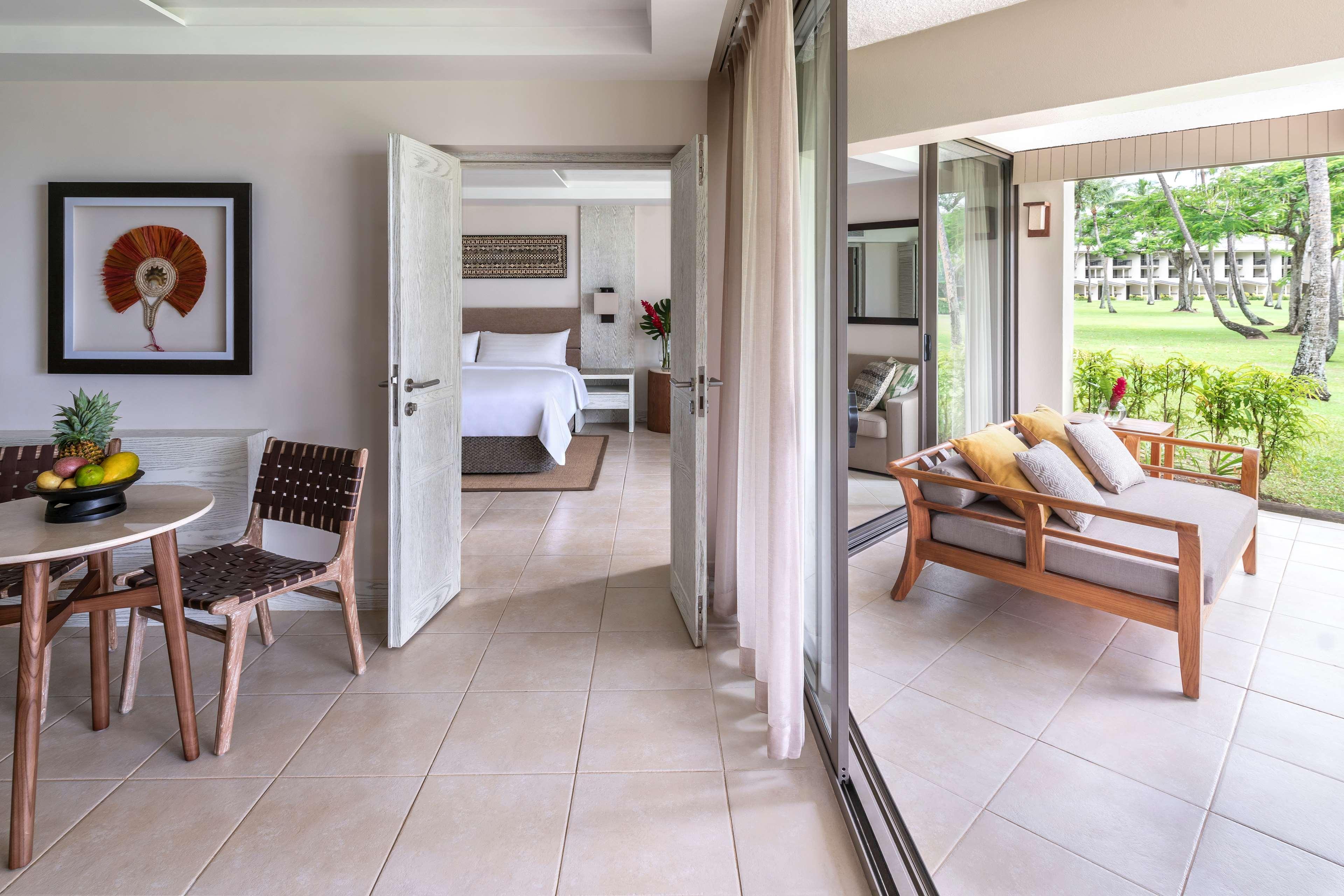 Shangri-La Yanuca Island, Fiji Voua Luaran gambar A suite at the Hilton Mauritius Resort