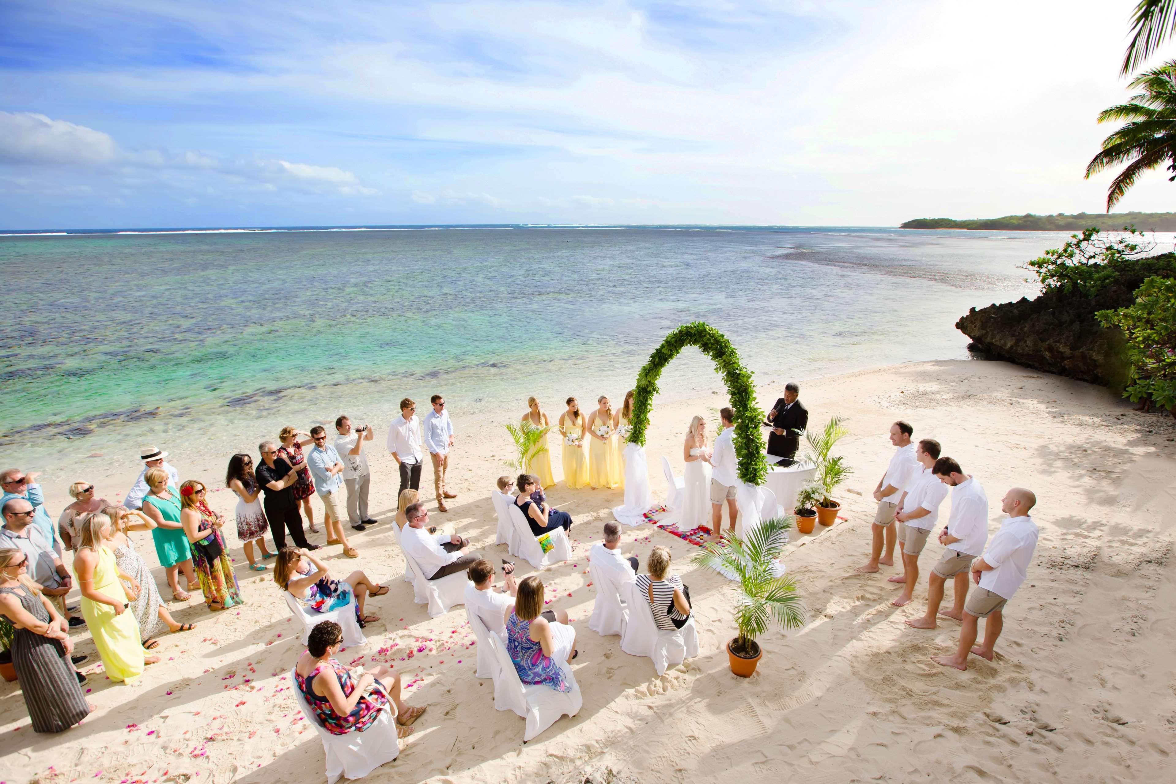 Shangri-La Yanuca Island, Fiji Voua Luaran gambar A beach wedding in Fiji