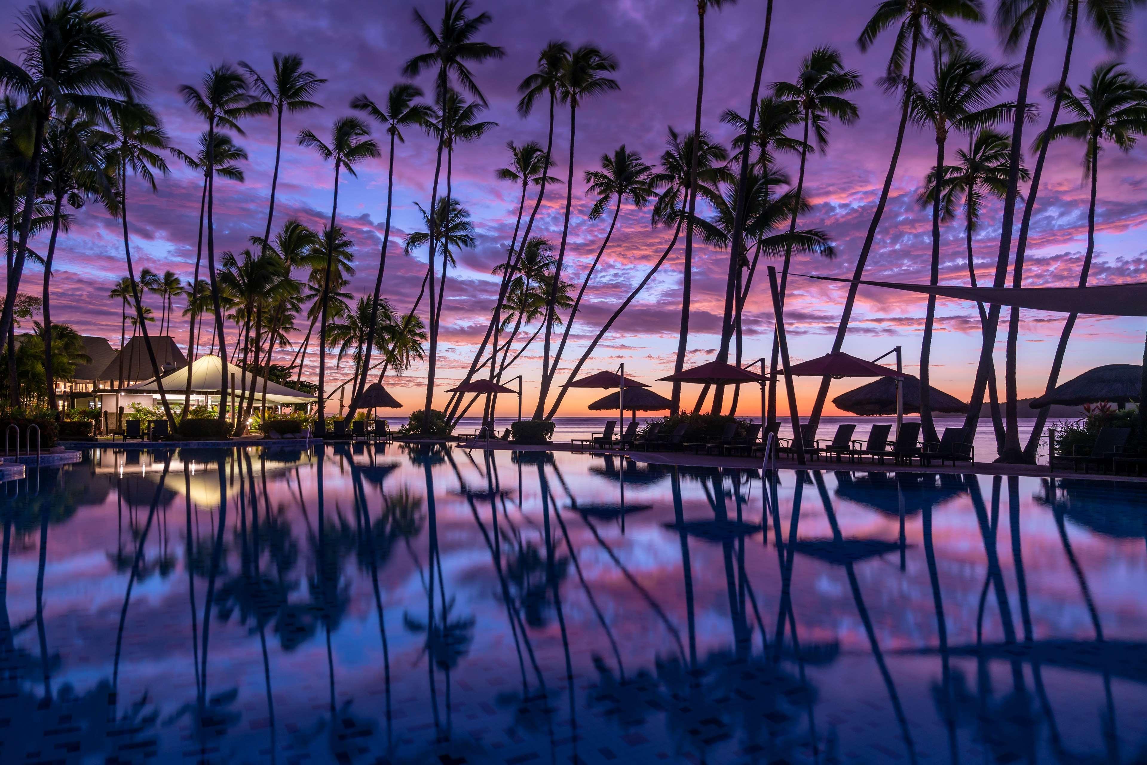 Shangri-La Yanuca Island, Fiji Voua Luaran gambar Sunset at the Four Seasons Resort