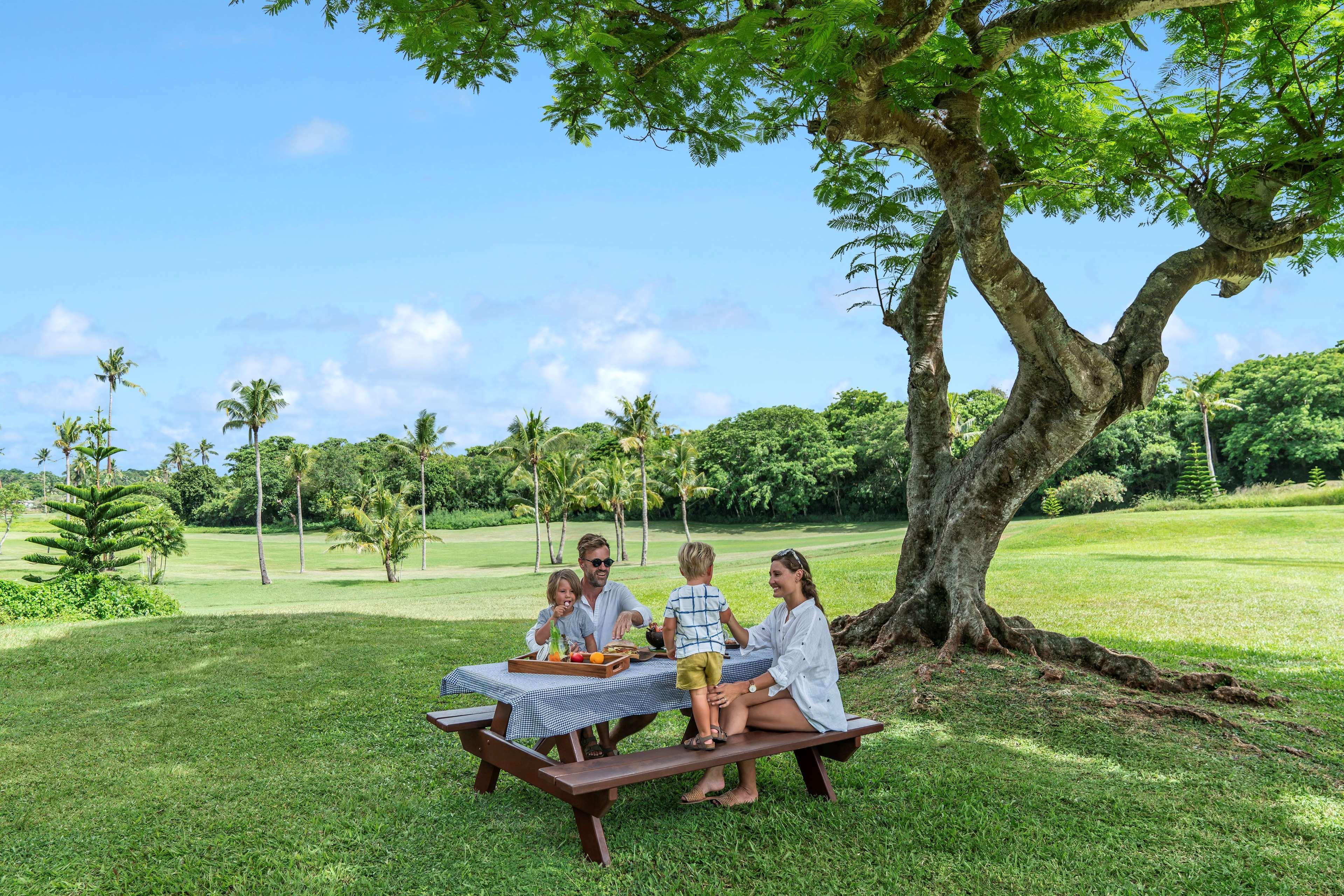 Shangri-La Yanuca Island, Fiji Voua Luaran gambar Picnic at the park